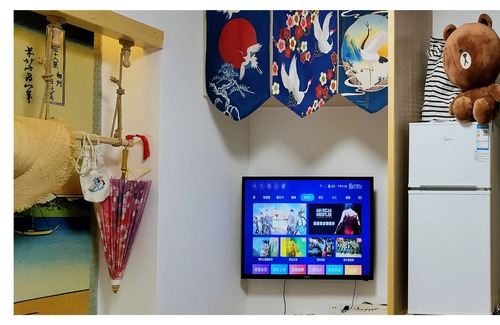 Huaihai Road Commercial Area Apartment | 近常熟路地铁站300米|静安寺商圈