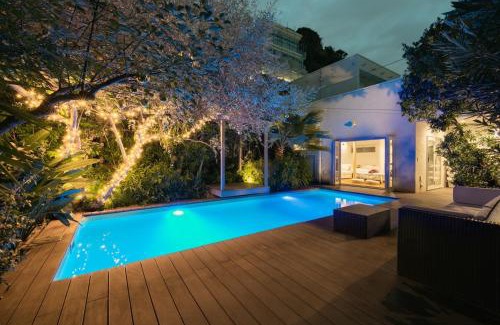 Kamakura Villa | 鎌倉カサブランカプールハウス - 温水プール & サウナ付貸別荘 - Private Villa