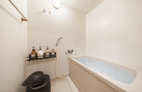 Koto Apartment | 門前仲町の桜を臨む民泊 LINKAGE STAY Monzen Nakacho