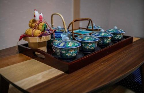 Motomatchi Villa | 难波站 高岛屋步行5分钟 双层独栋别墅150平 4卧室3厕所2浴室 空间宽敞设施齐全 八阪神社步行1分钟 心斋桥 道顿堀 黑门市场 通天阁步行圈内