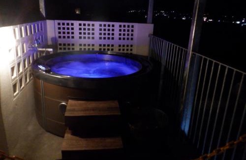 Motobu Villa | 風の音