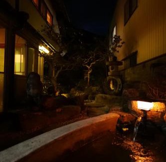 Shimohara House | 飛騨金山 古民家宿 恩家 -おんや-