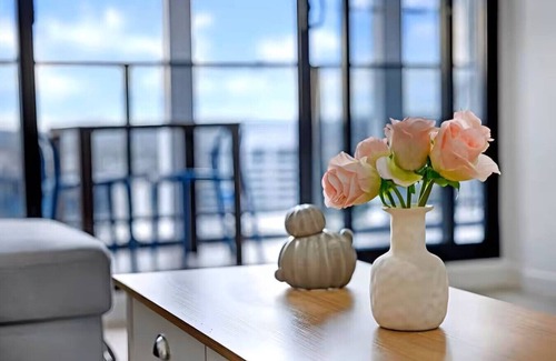 Harris Park Apartment | 高层公寓，2分钟可以到达火车站，购物中心，设施便利