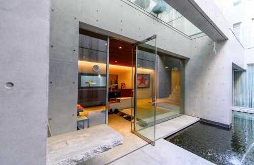 Higashiazabu Villa | 麻布モダンハウス