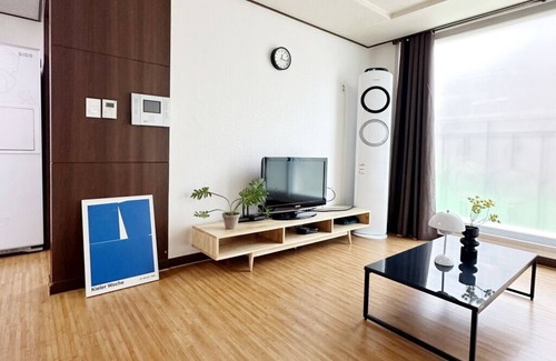 Cheongdam Apartment | 강남 청담범신 아파트 3베드룸 고급 풀옵션