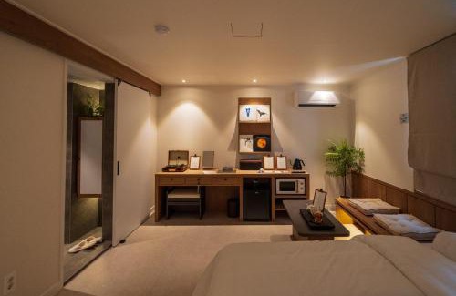 Jeonju Hotel | 메종 드 온유 호텔 전주 한옥마을점
