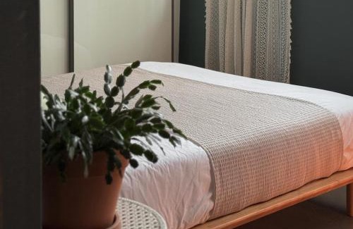 Hoehyeon-dong Apartment | 명동, 남대문 7분! 2층 복층 2룸 하우스