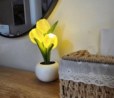 Sungin-dong Apartment | 몽마르뜨숭인 퀸4 룸3 최대8인 얼음정수기 비데 명동 동대문 홍대 인사동 케이팝