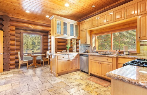 Castle Glen Estates Cabin | 0.5mi to the Lake, Deck w/Views, Poker Table | Eagle Ridge Retreat by AvantStay