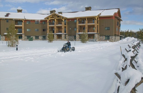 West Yellowstone Condo | 0.8 miles to Yellowstone Gate- One Bedroom - sometimes 2BD for 1BD price - ask