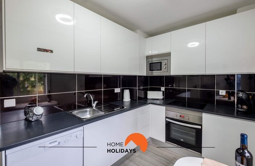 Correeira Apartment | #002 Donalds Flat by Home Holidays