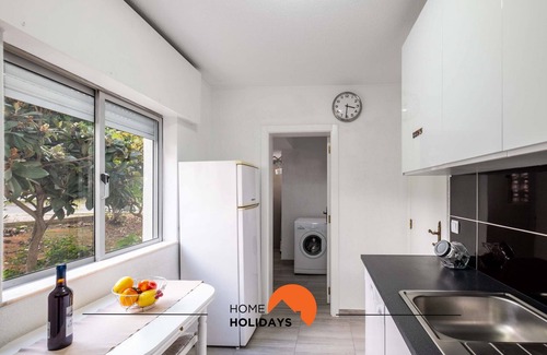 Correeira Apartment | #002 Donalds Flat by Home Holidays