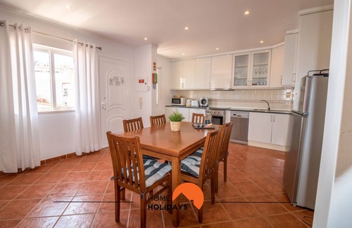 Albufeira Apartment | #008 T2 Tenis by Home Holidays