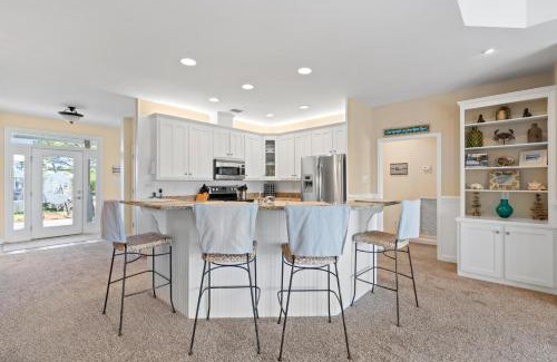 Dauphin Island House | 014 Beachwalk