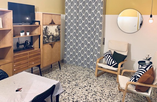 Bolognina Apartment | 03 Aprt 1Bedrooms /1Bathroom