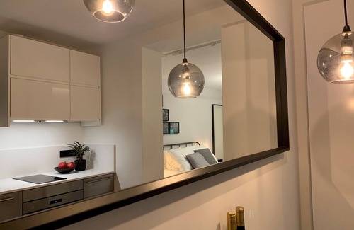 Delft Apartment | 03B original twin · Long Stay for 2p Central station