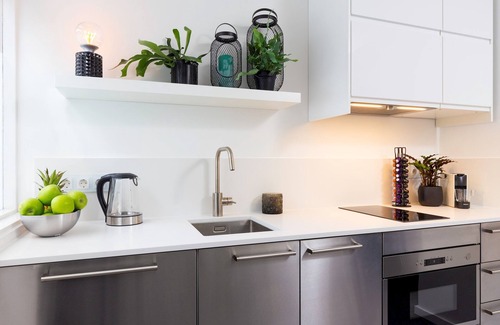 Delft Apartment | 03B original twin · Long Stay for 2p Central station