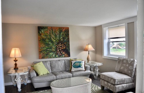 Norfolk Apartment | 04 Driftwood Den! Direct Beachfront! Kayak, Sand, Salt air and Sea Life!
