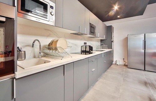 Charenton-le-Pont Apartment | 06.Chambre double#CoLiving#Loft#HomeCinema#fitness