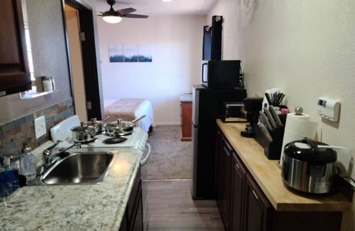 Valle Cabin | 070B Private JR Suite nr South Rim Sleeps 4