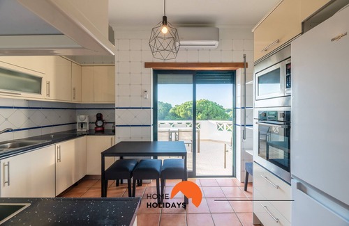 Olhos D'Agua Apartment | #071 Maria Luisa by Home Holidays