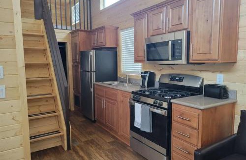 Valle Ski Chalet | 077 Tiny Home nr Grand Canyon South Rim Sleeps 8
