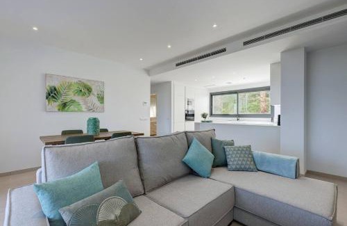 Mijas Apartment | 085 Modern Apartment in Trendy La Cala Golf Resort