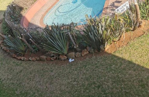 Greater Johannesburg Metropolitan Area Apartment | 09 Exeter