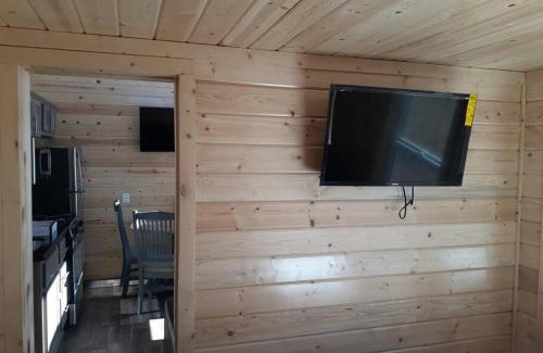 Valle Ski Chalet | 093 Star Gazing Tiny Home nr Grand Canyon South Rim Sleeps 8
