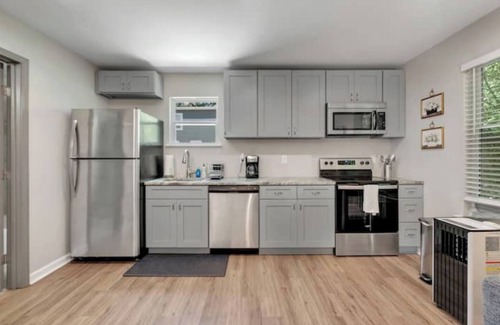 Tallahassee Apartment | 1/1 Studio in the Heart of Tally