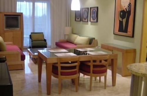 Villa Juarez Hotel | 1/1 Suite The Grand Mayan@Vidanta Riviera Maya!
