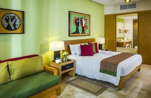 Villa Juarez Hotel | 1/1 Suite The Grand Mayan@Vidanta Riviera Maya!