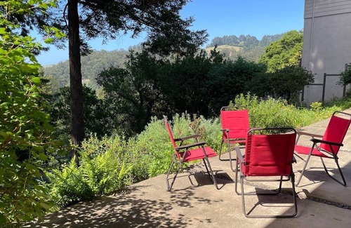 Berkeley Hills House | 1.5 Month June-MidJuly Berkeley Hills- Tilden Park View