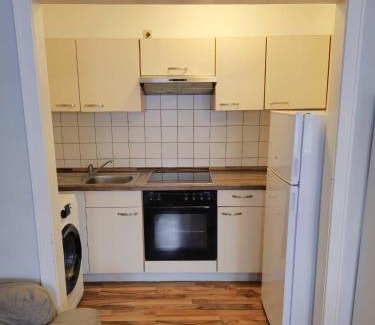 Neumuenster Apartment | 1,5-Zimmer Apartment mit Balkon am Hauptbahnhof