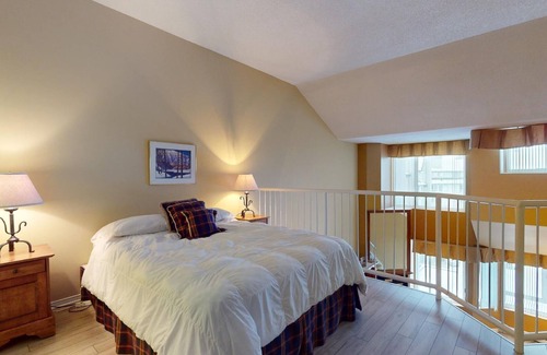 Beaupre Condo | 1-511 : Condo - 1 bedroom - sleeps 4