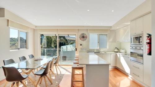 Hawks Nest House | 1 - 58 Moira Pde, Hawks Nest