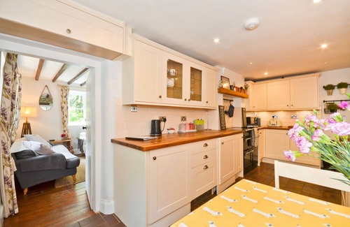 Shanklin Cottage | 1 Apse Castle Cottage