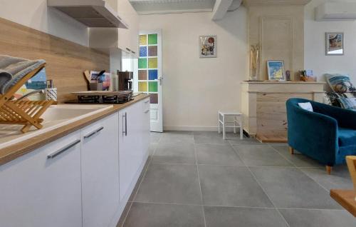 La Gripperie-Saint-Symphorien House | 1 Bedroom Cozy Home In La-Gripperie-Saint-Sym