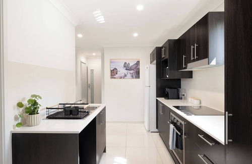 Rocklea Apartment | 1 Bdr Apt! GST Credits! Undercover Parking! 435AF1