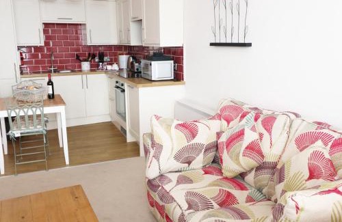 Tenby Apartment | 1 Beachtop Court