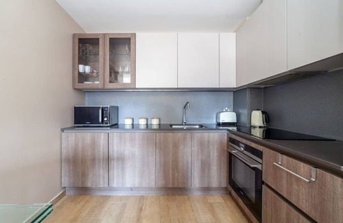 Hammersmith Apartment | 1 Bed Apartment in Ravenscourt Park