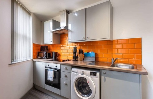 Halifax Apartment | 1 Bed Budget Friendly Flat in Central Halifax