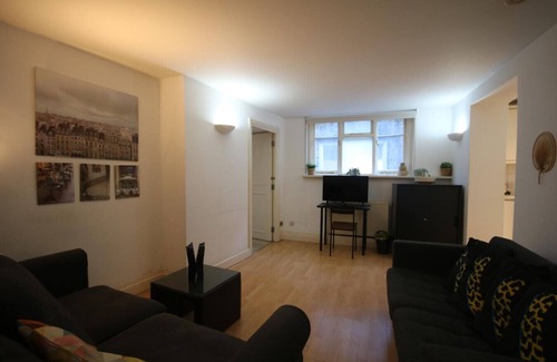 Bishopsgate Apartment | 1-Bed Flat in Central London