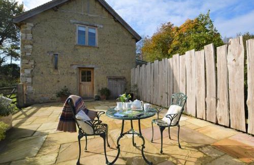 Bridport House | 1 Bed in Charmouth CIBAR