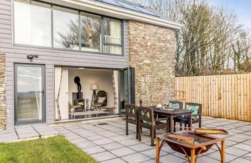 Brayford House | 1 Bed in Combe Martin 77349