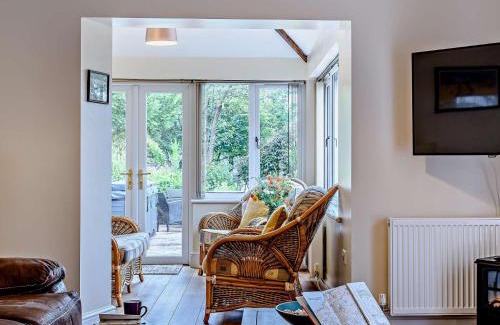 Cresselly House | 1 Bed in Cresselly 59667