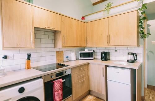 East Dereham Apartment | 1 Bed, Sleeps 2, Free Parking, Pets Welcome