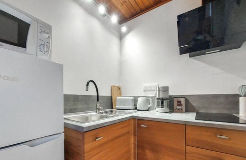 Saint-Martial-de-Nabirat House | 1 bedroom awesome home in Saint-Martial-De-Nabir