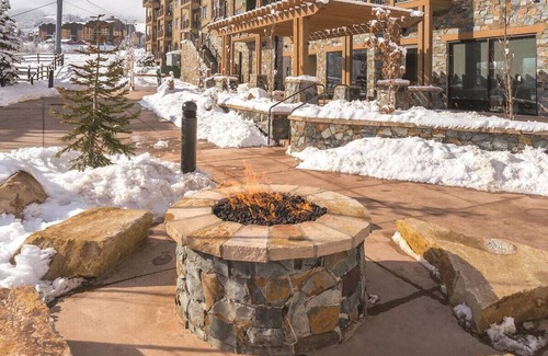 Park City Resort | 1 bedroom 1 BA Presidential , pullout sofa, sleeps 4 full kitchen washer dryer