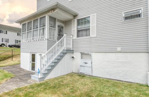 Carbondale Apartment | 1-Bedroom, 1-Bath Getaway